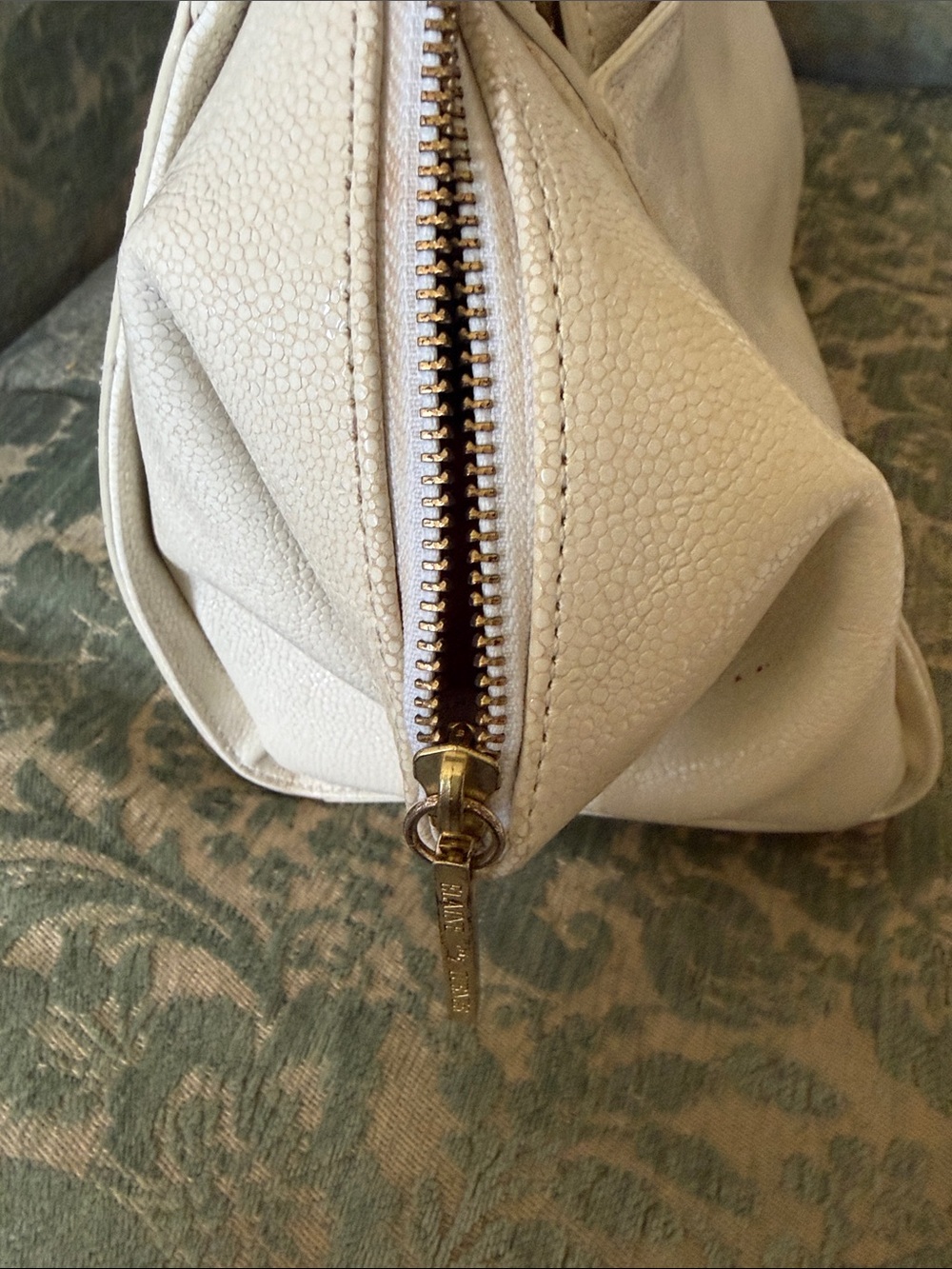 Elaine Turner Ivory Pebbled Leather Tote with Detachable Strap - Picture 6 of 7